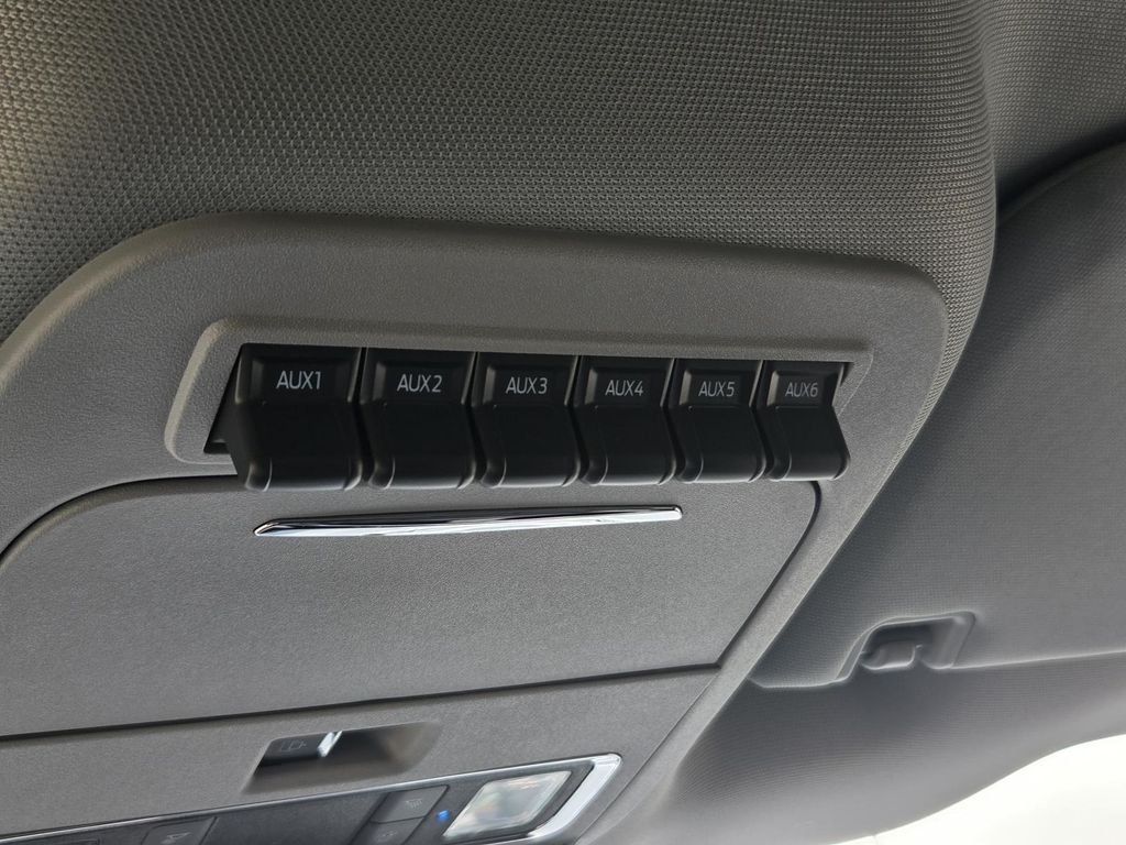 New 2026 Carbonized Gray Metallic Ford F-250® Lariat® image 24