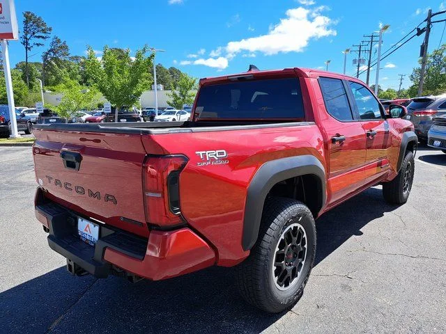 2026 Toyota Tacoma TRD Off Road - Photo 6