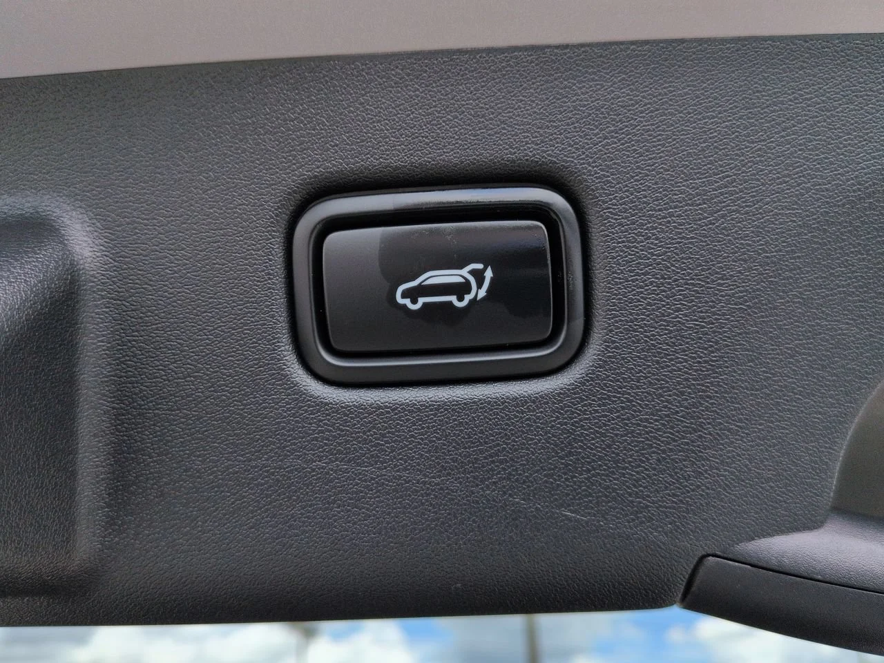 New 2026 Wolf Gray Kia GT-Line image 15