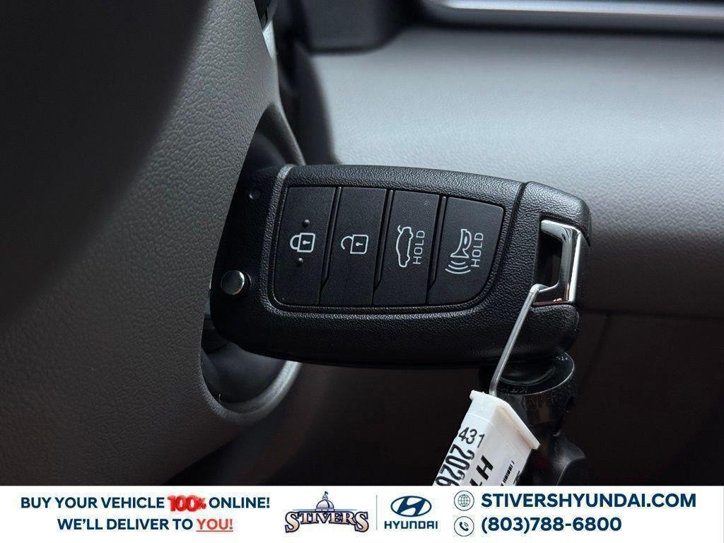 New 2026 Black Hyundai SE image 30