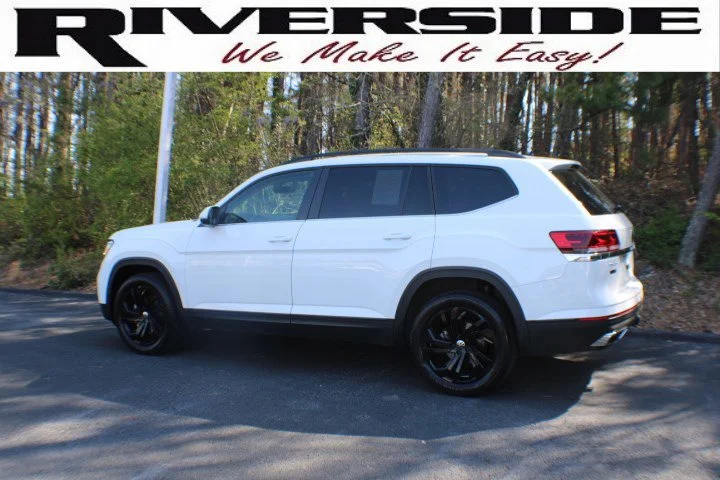 Used 2023 White Volkswagen 3.6L V6 SE w/Technology image 3