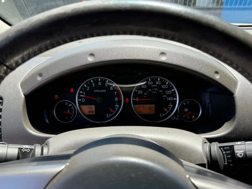 Used 2006 Silver Nissan NISMO Off-Road image 20