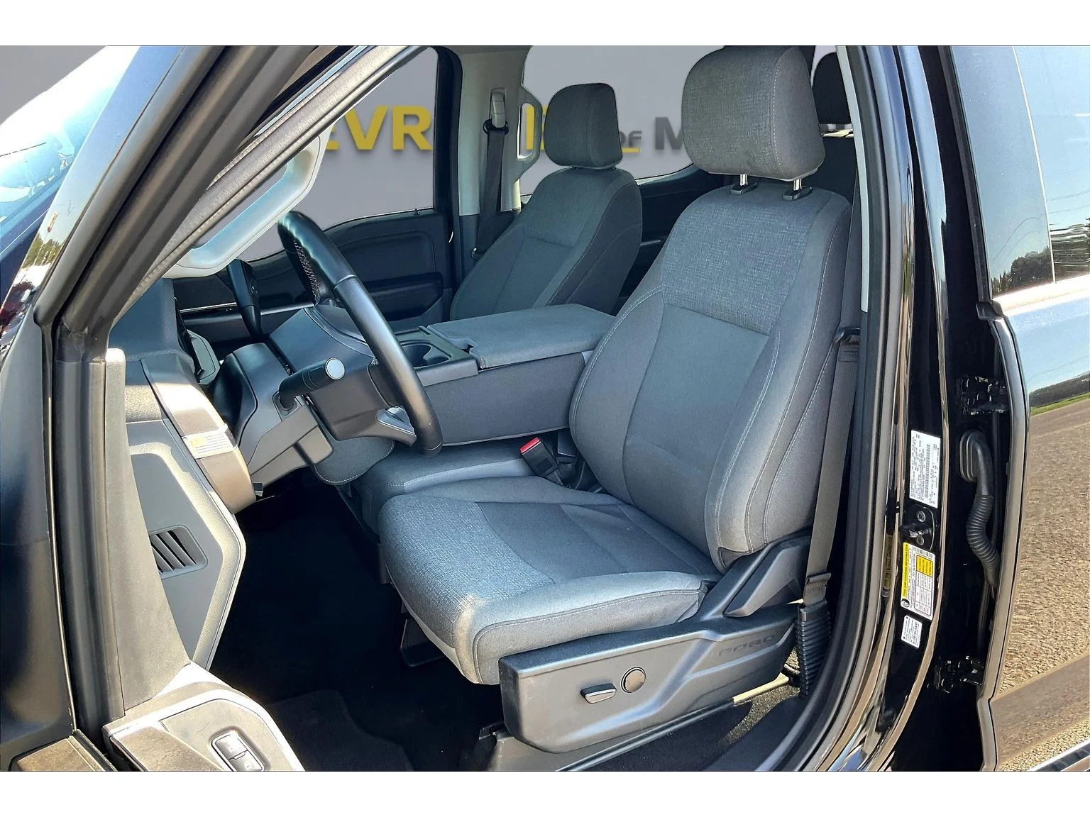 Used 2025  Ford XLT image 17