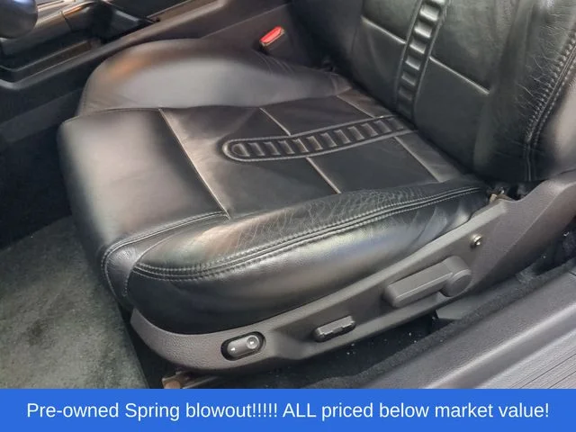 Used 2005 Black Ford GT Premium image 20