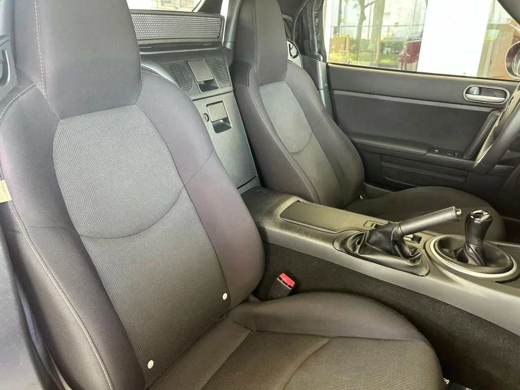Used 2009 Red Mazda Sport image 23