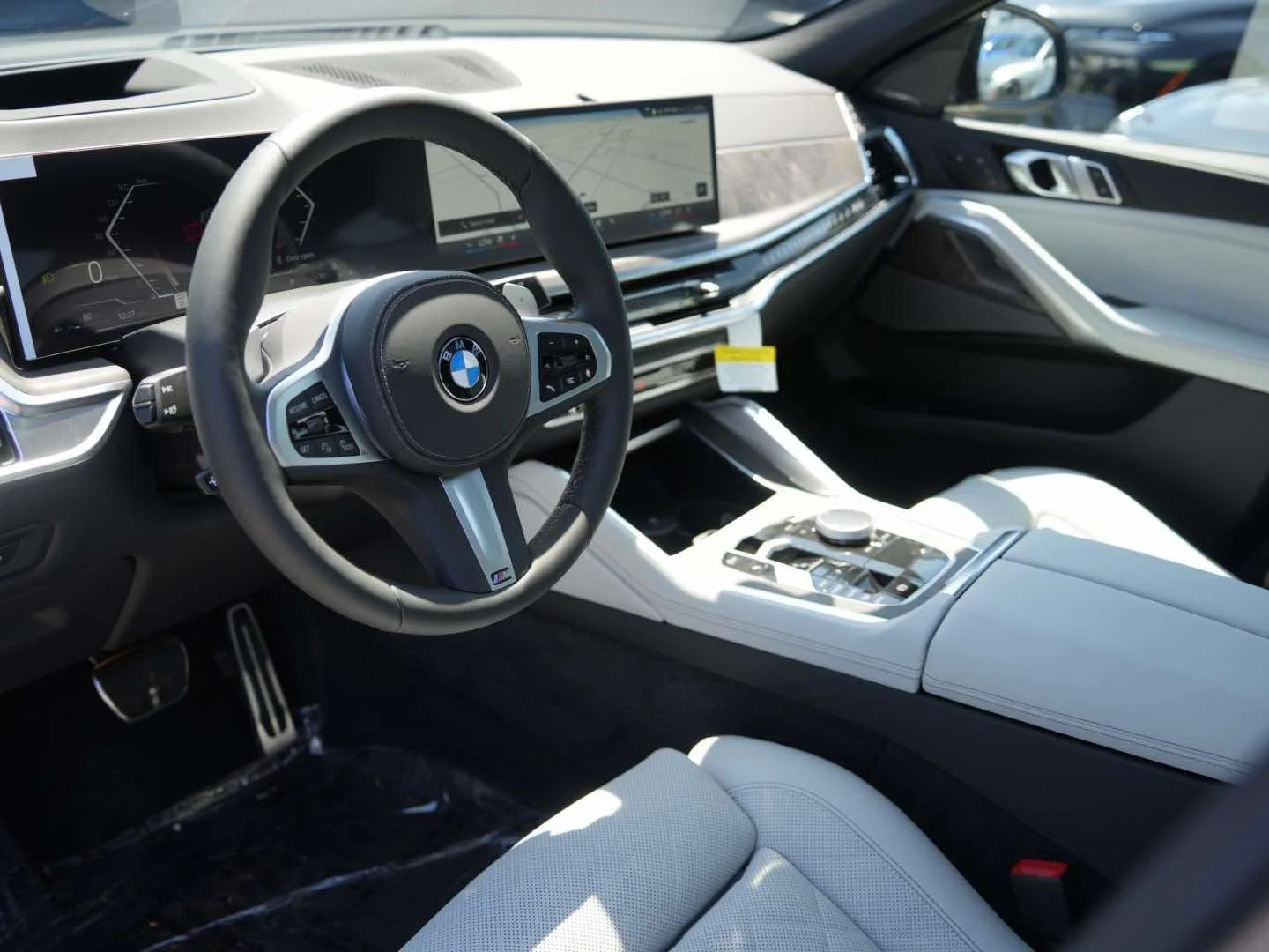 New 2027 Skyscraper Grey Metallic BMW xDrive40i image 12