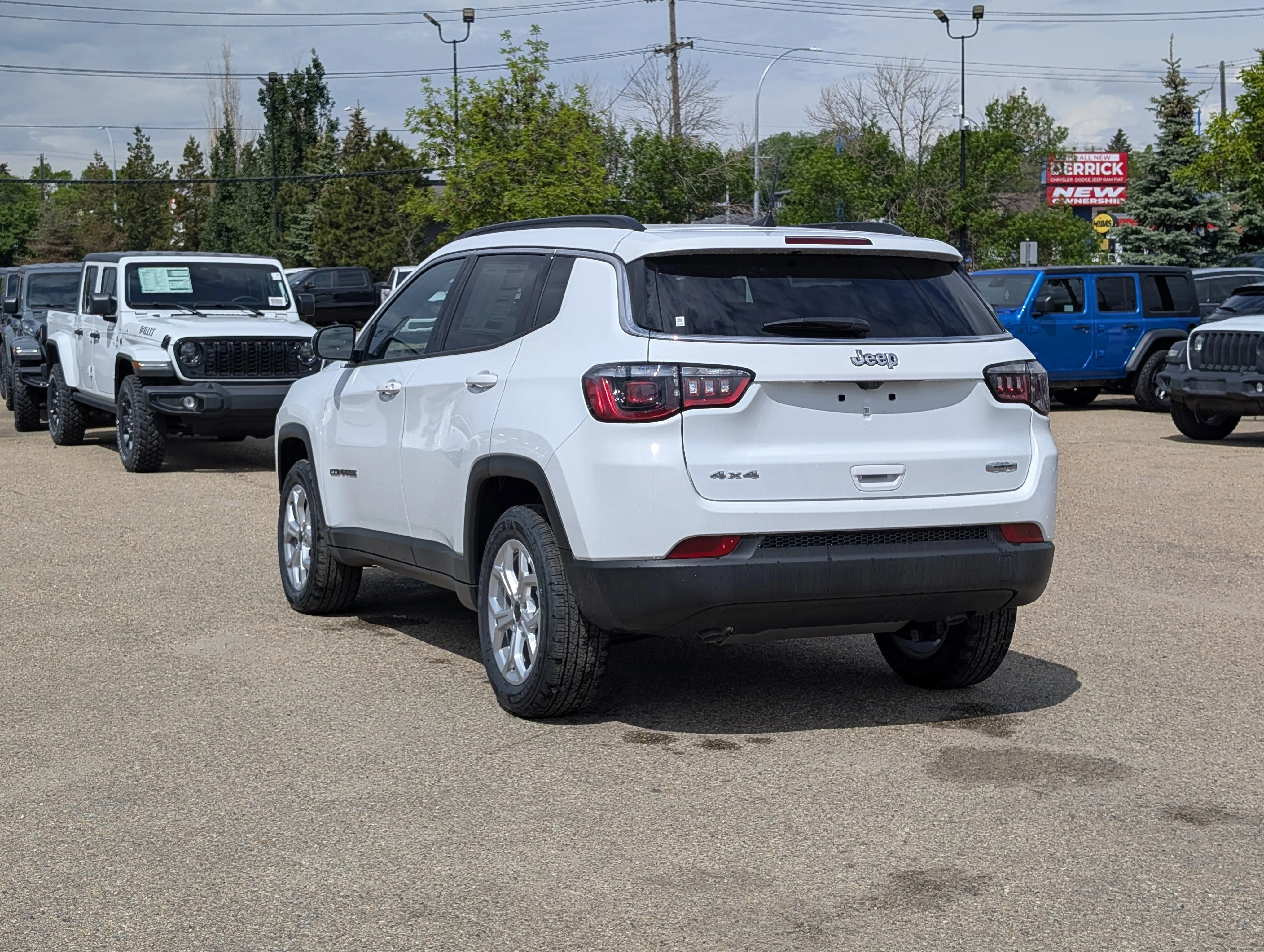 New 2026 Bright White Jeep North image 4