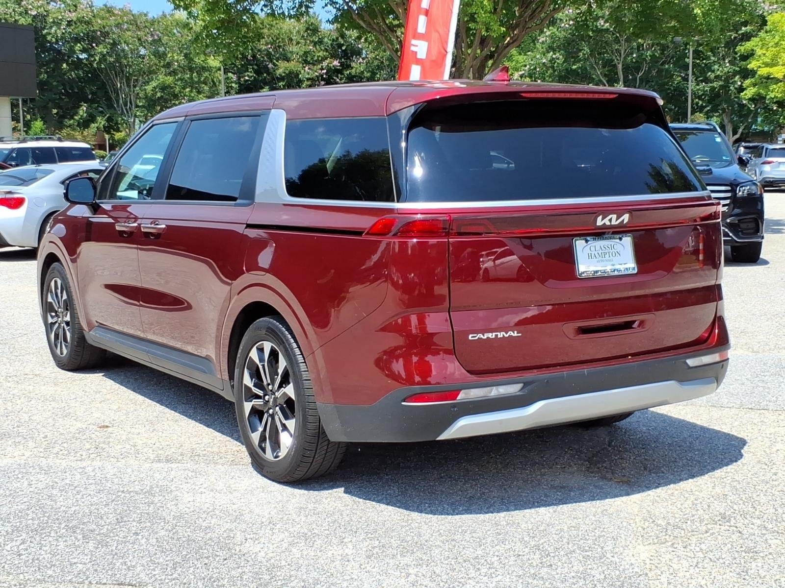 Used 2024 Flare Red Kia EX image 10