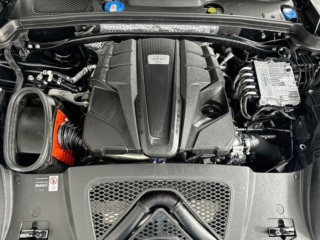 Pre-Owned 2026 Porsche Macan GTS, photo 31