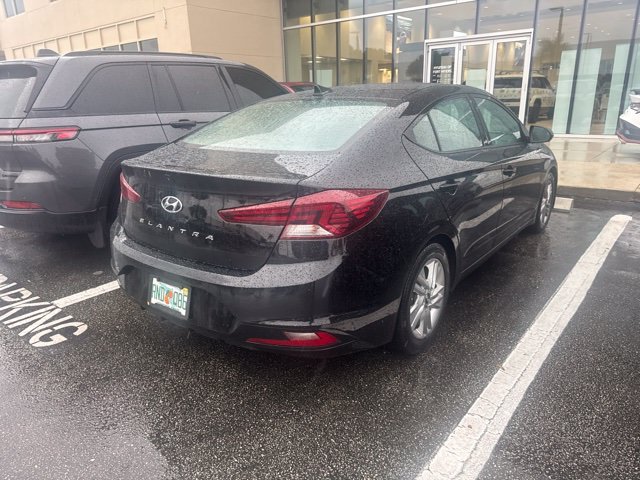 Used 2020 Phantom Black Hyundai SEL image 4