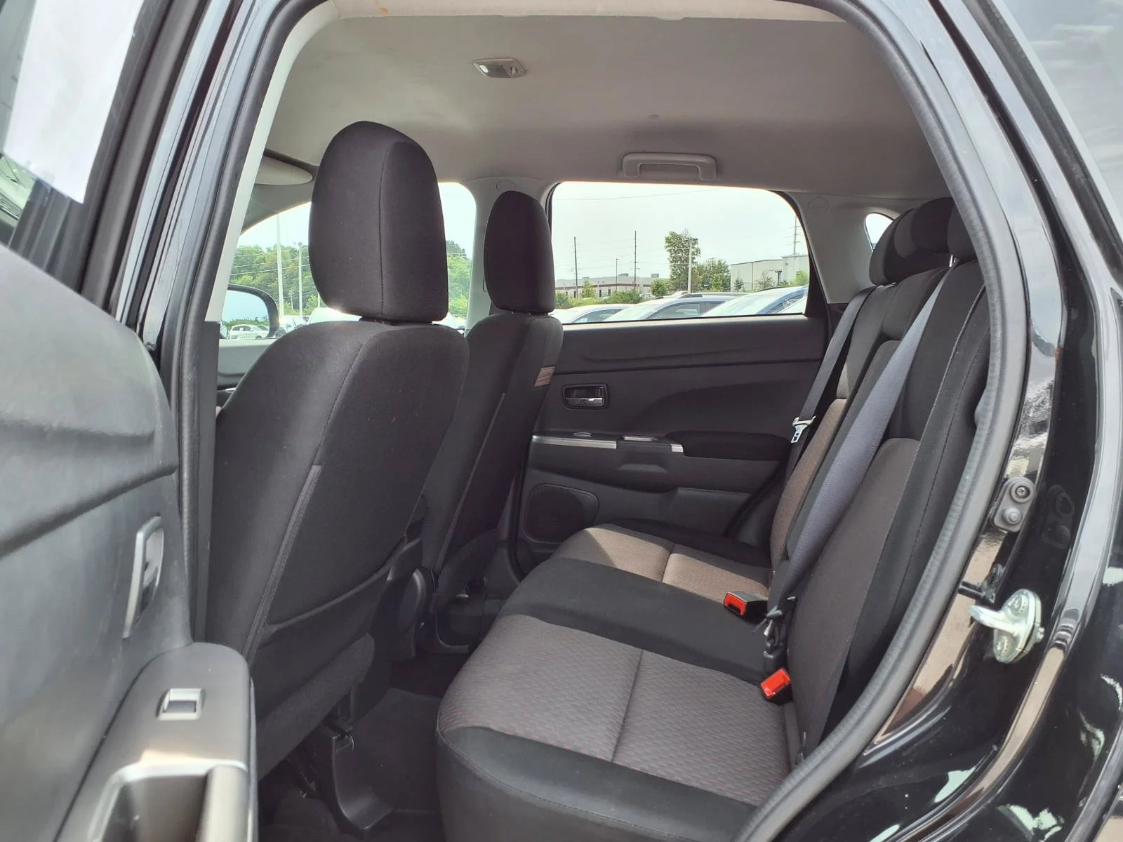 2018 Mitsubishi Outlander Sport ES - Photo 20