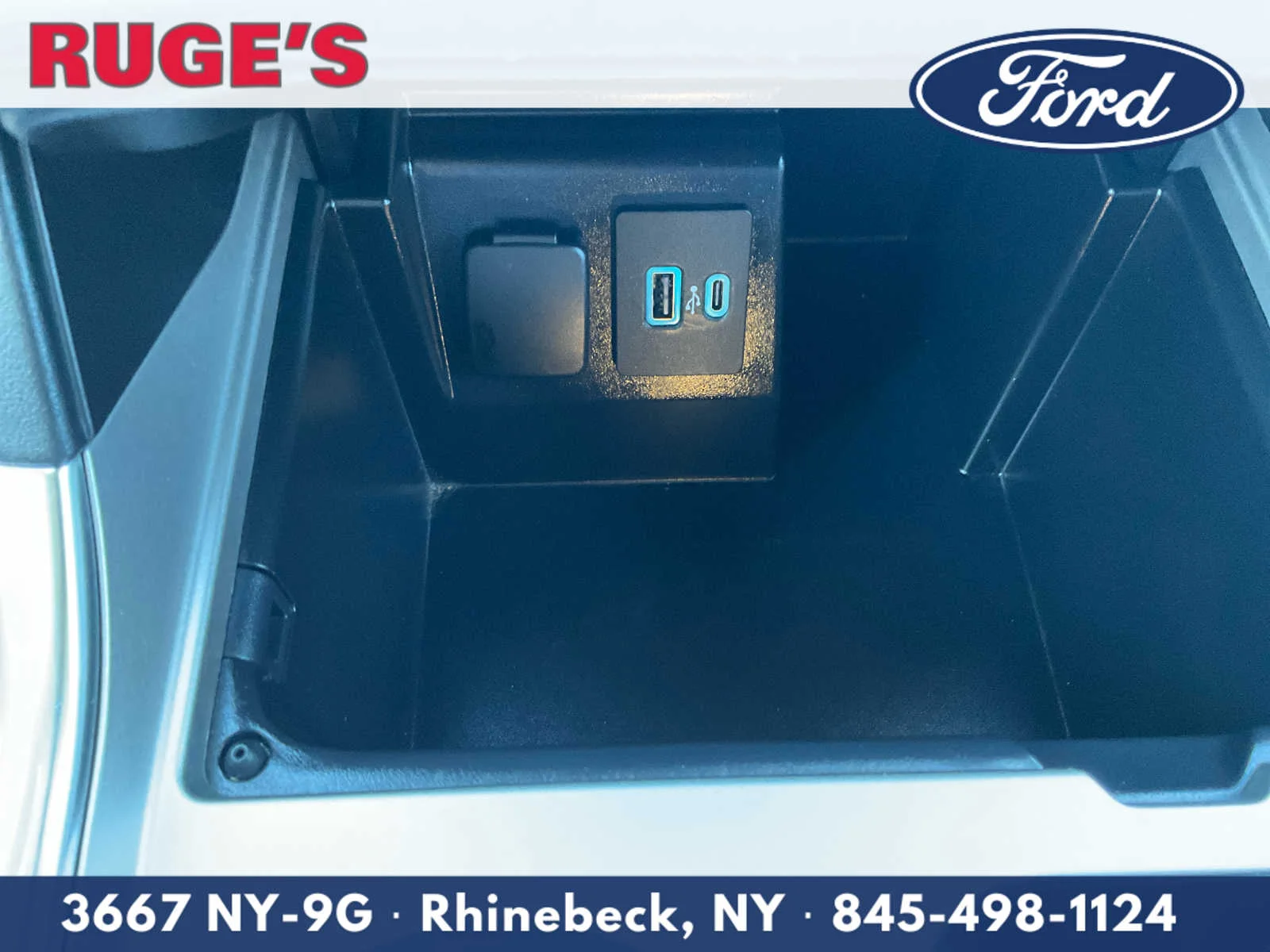 Used 2023 Star White Metallic Tri-Coat Ford XLT image 24