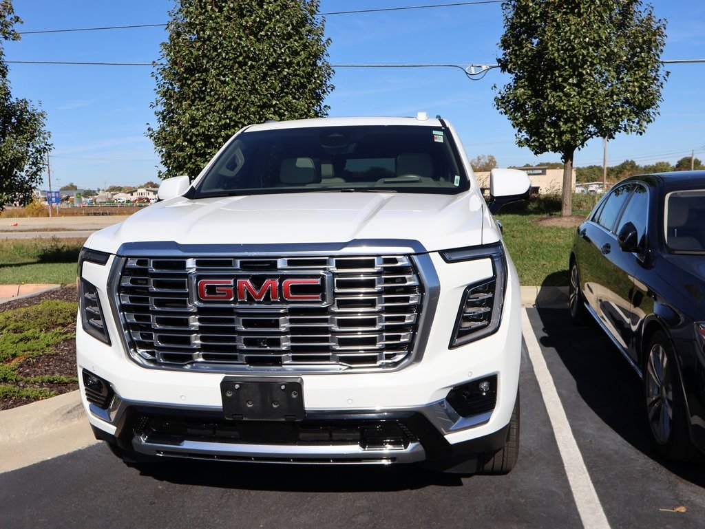 2025 Gmc Yukon XL Denali photo 2