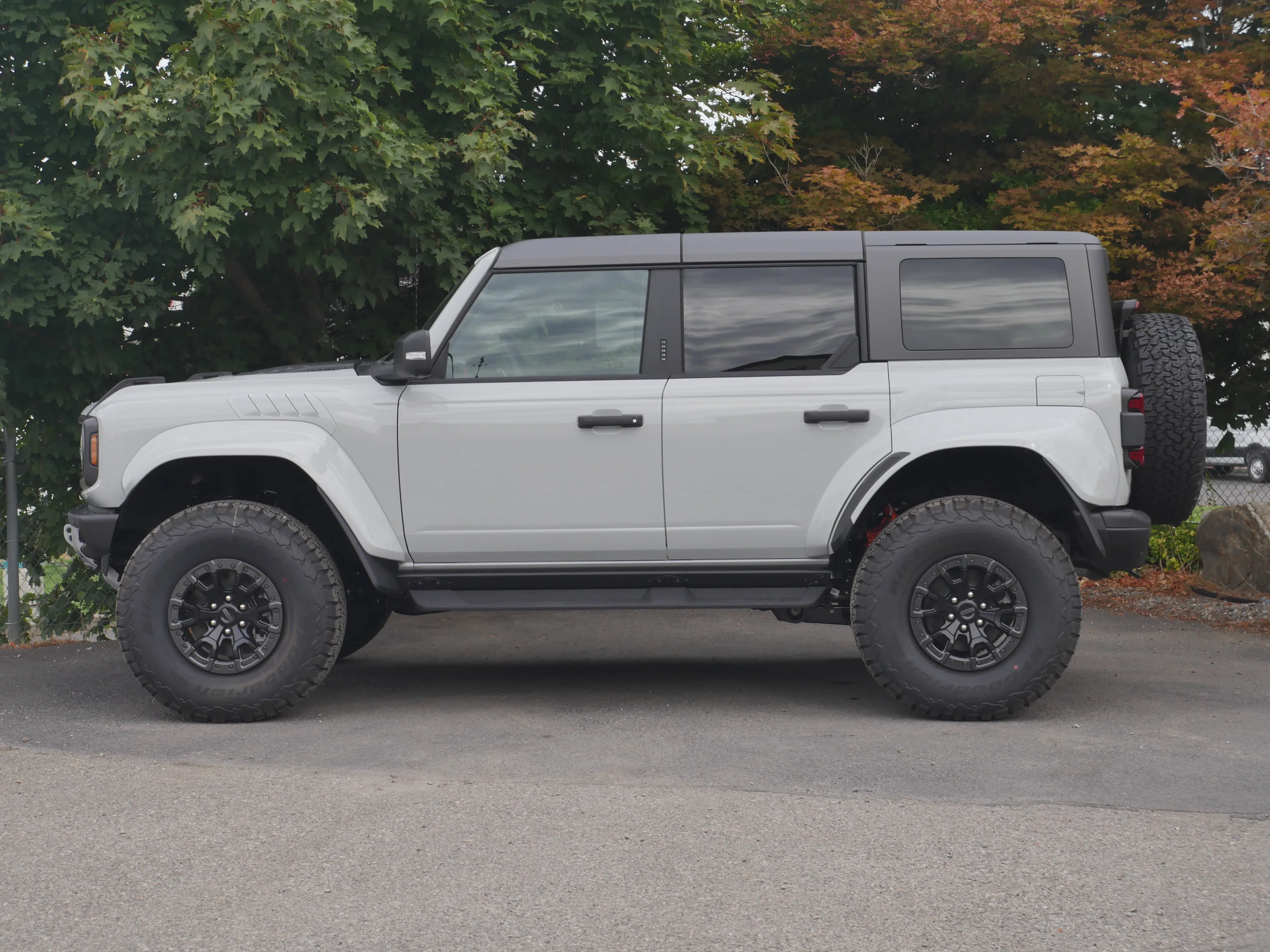 New 2026 Avalanche Gray Ford Raptor image 22