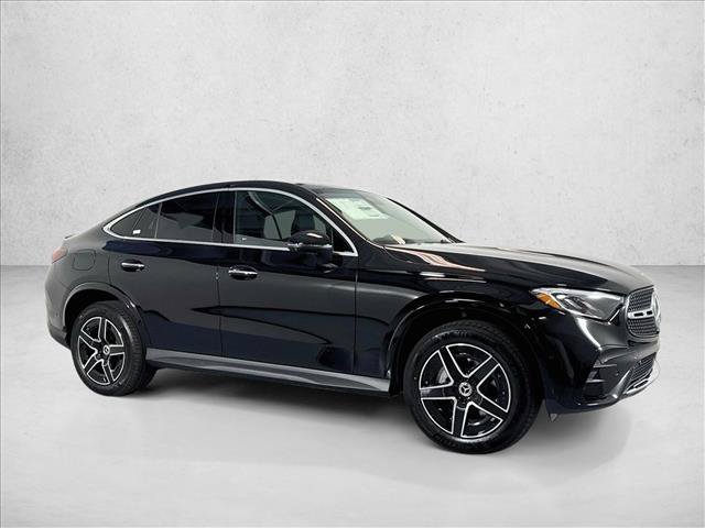 New 2027 Black Mercedes-Benz GLC 300 image 33
