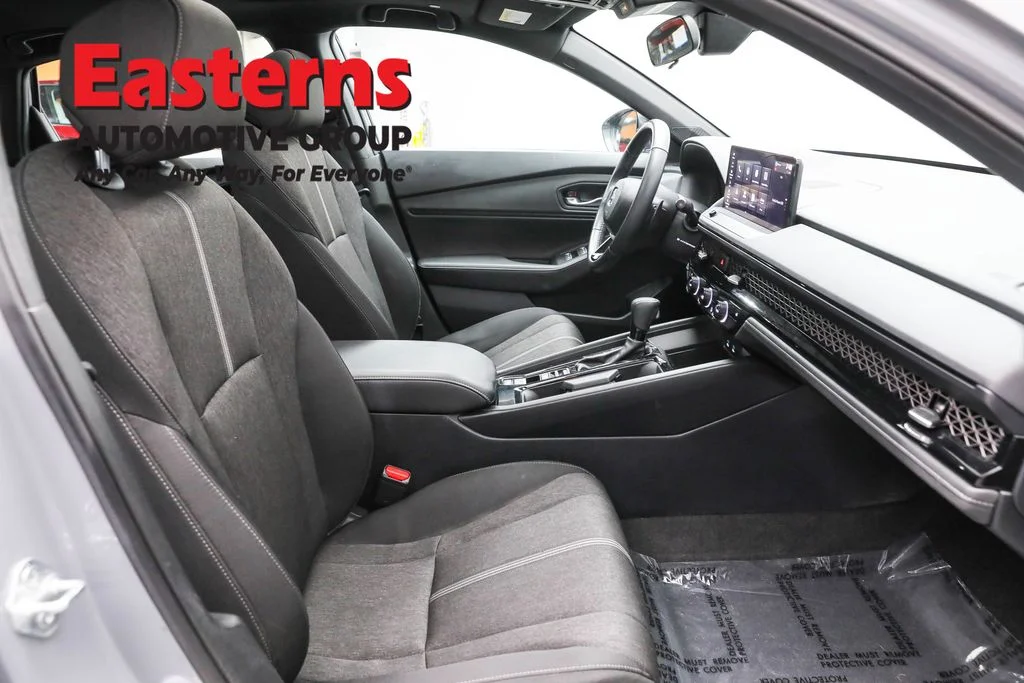 Used 2025 Gray Honda Sport image 23