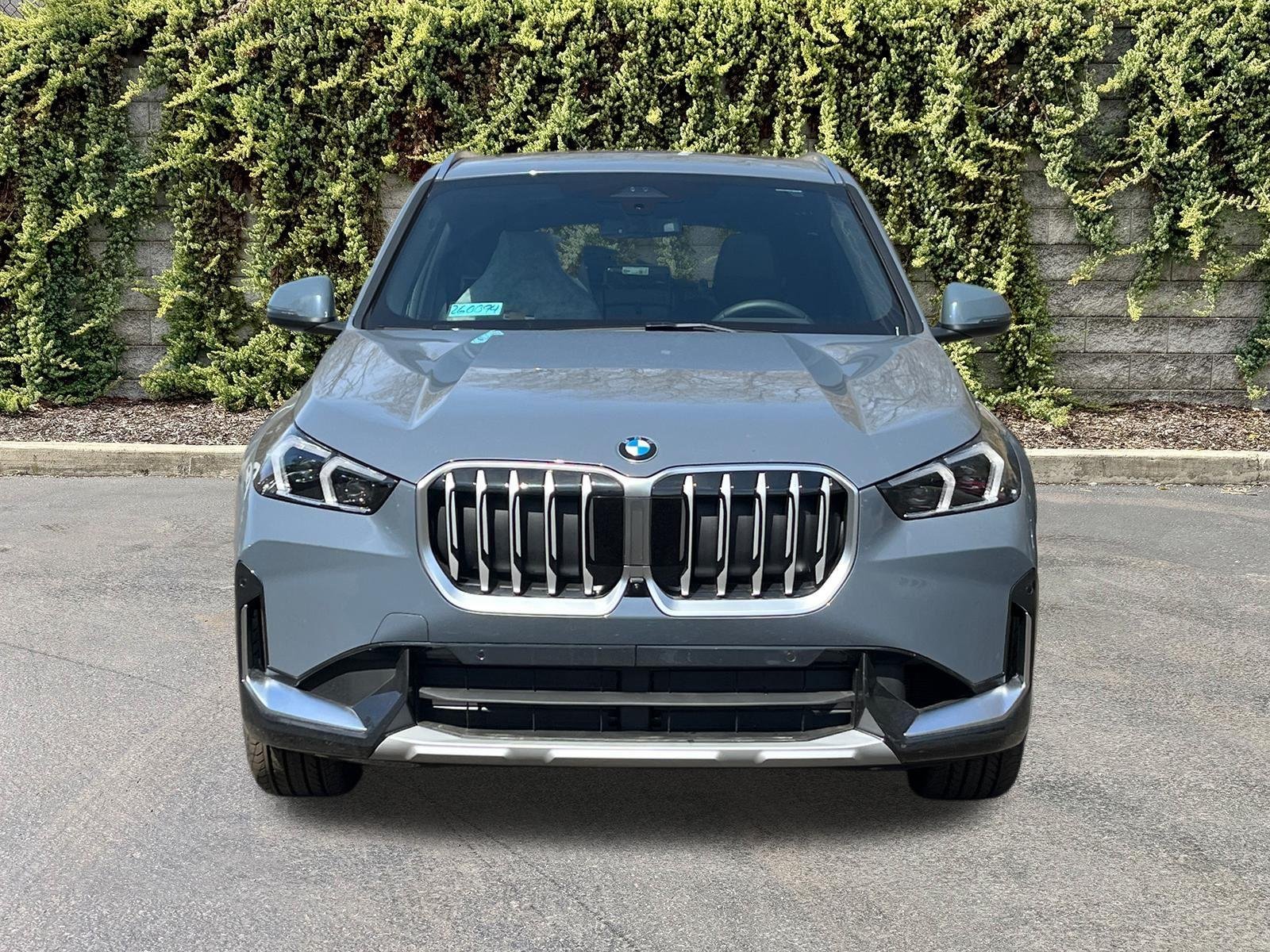New 2026 Storm Bay Metallic BMW xDrive28i image 6