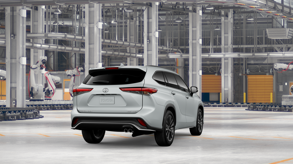 New 2026 Wind Chill Pearl Toyota XSE image 9