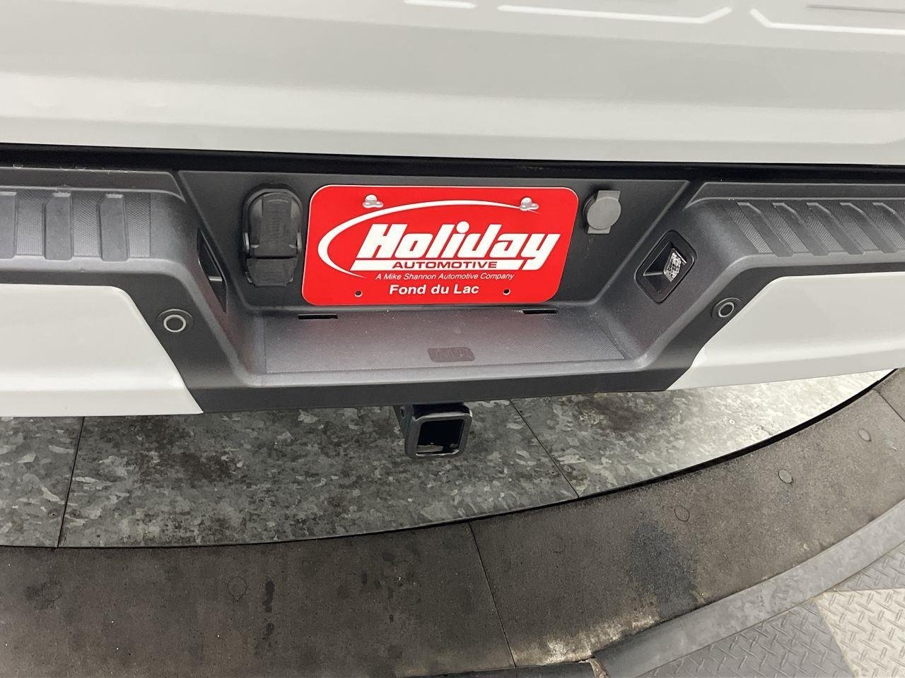Used 2023 Avalanche Gray Ford XLT image 35