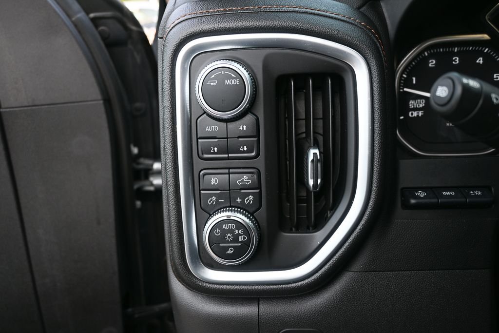 Used 2020 Gray GMC AT4 image 9