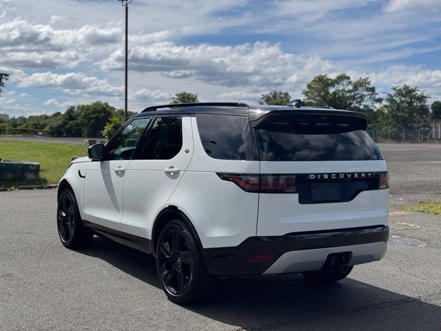 New 2025 Fuji White Land Rover Metropolitan Edition image 3