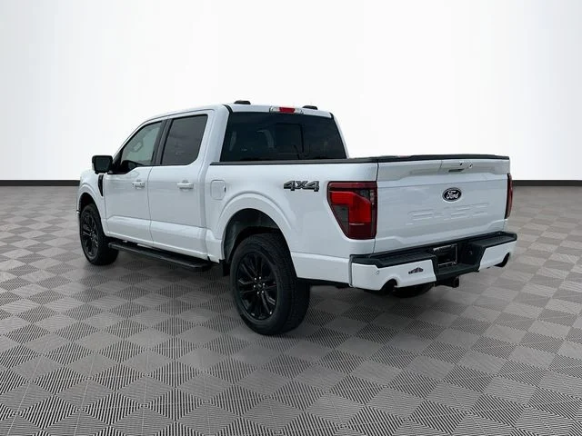 New 2026 Oxford White Ford XLT image 4