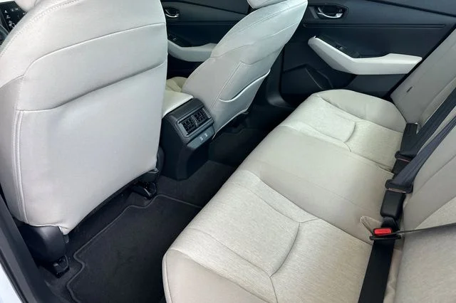 New 2026 Platinum White Pearl Honda LX image 13