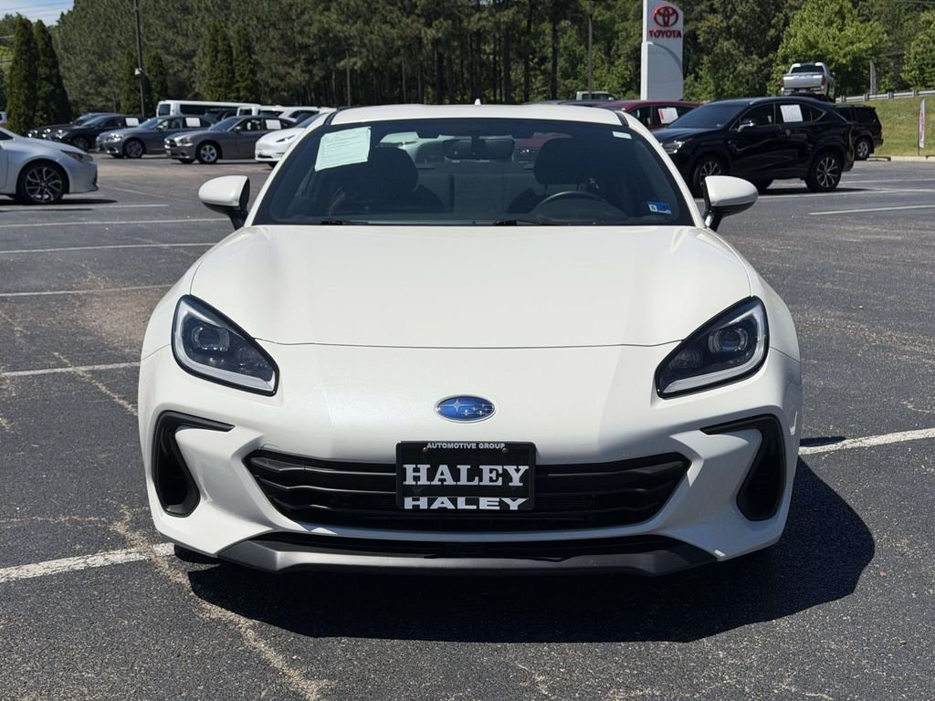 Used 2022 White Subaru Premium image 24