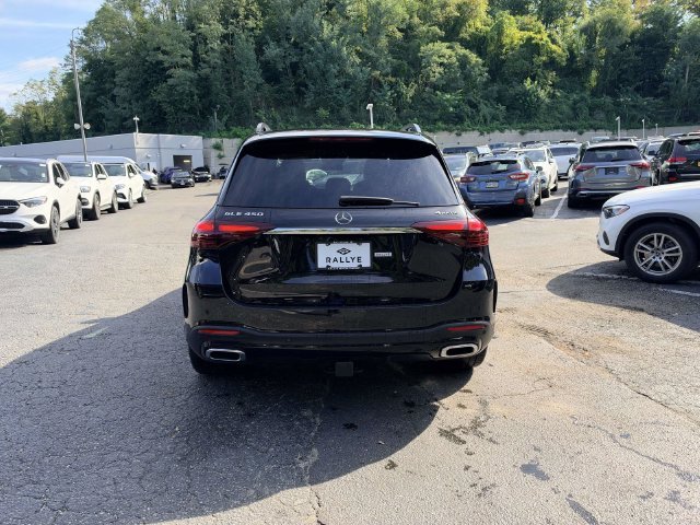 Used 2025 Black Mercedes-Benz GLE 450 image 4