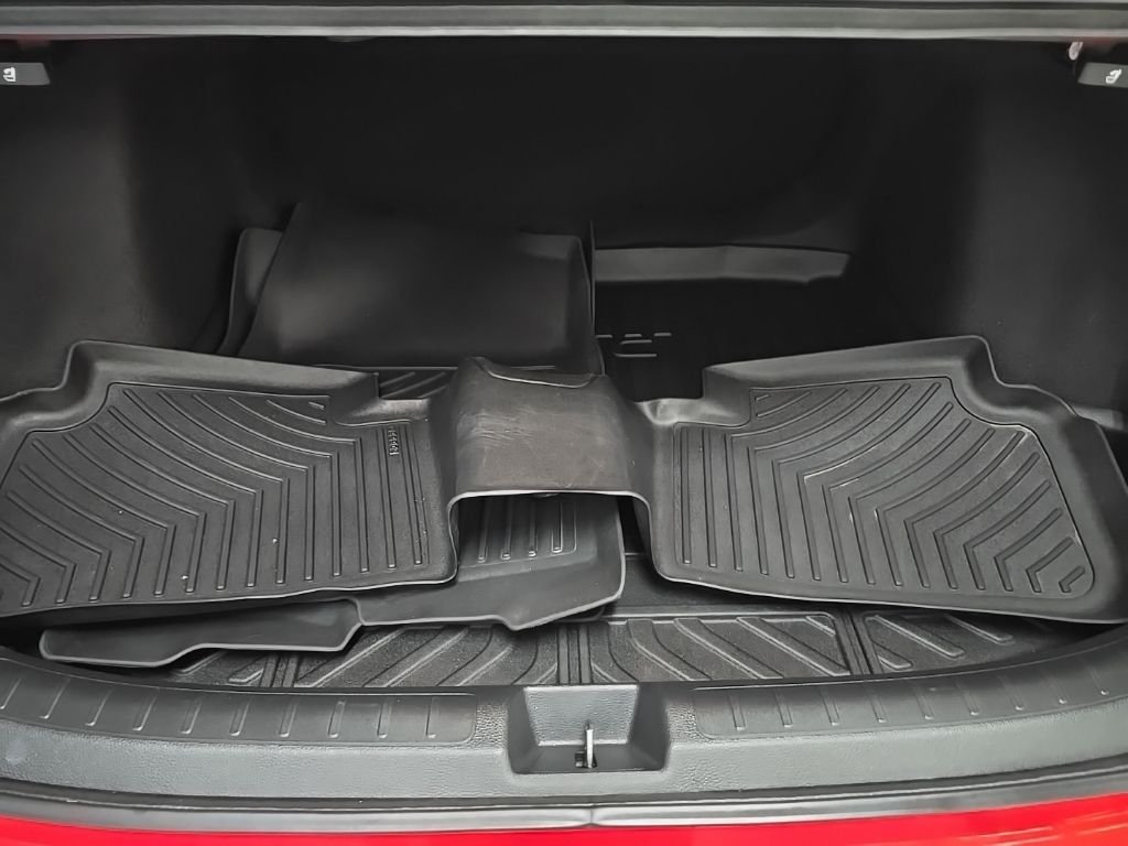 Used 2024  Honda EX image 13