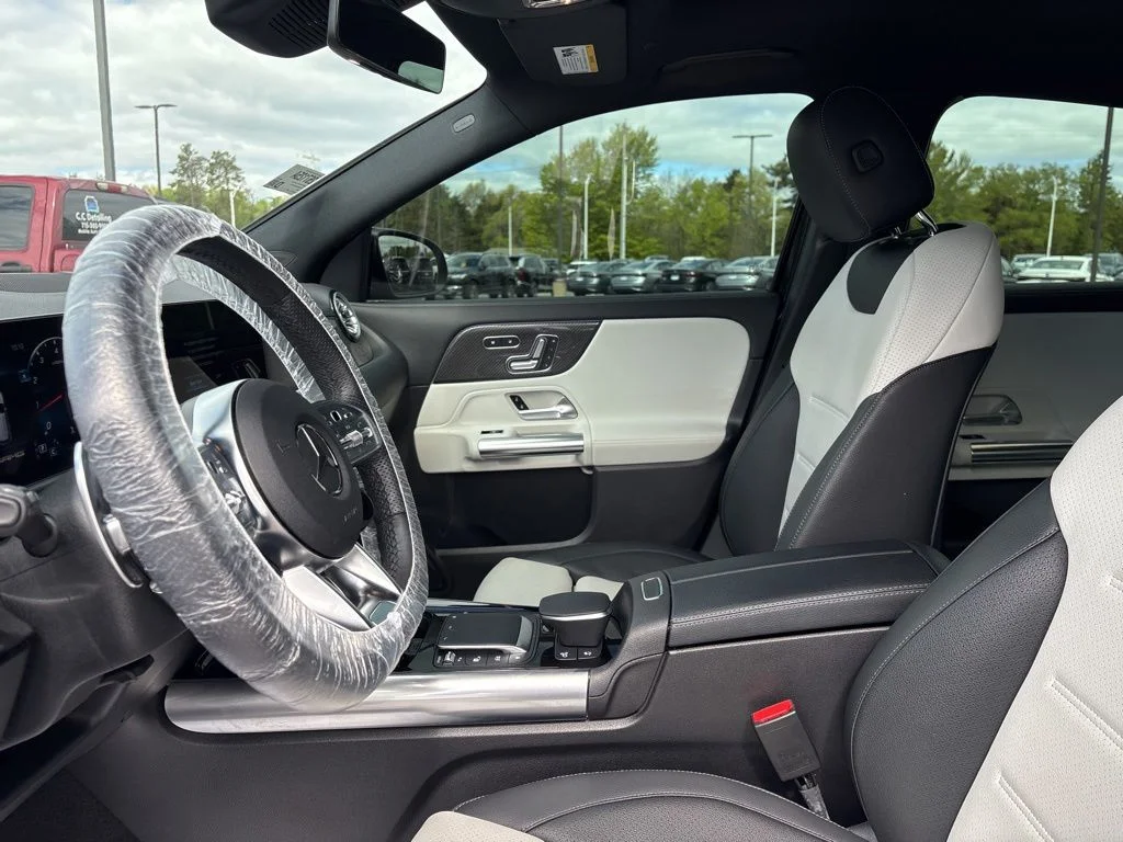 Used 2022 Night Black Mercedes-Benz GLA 35 AMG® image 12