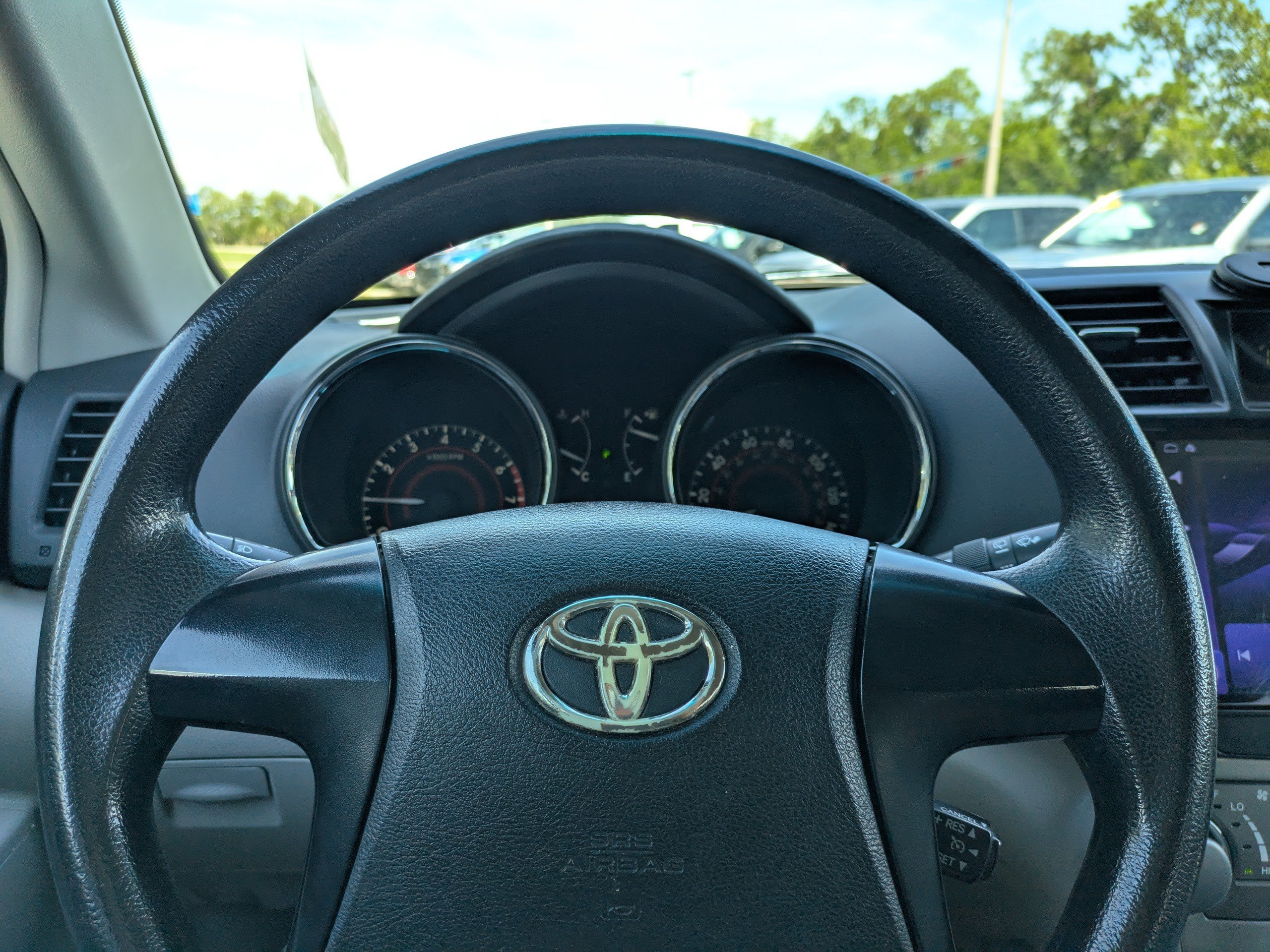 Used 2012 Red Toyota  image 21