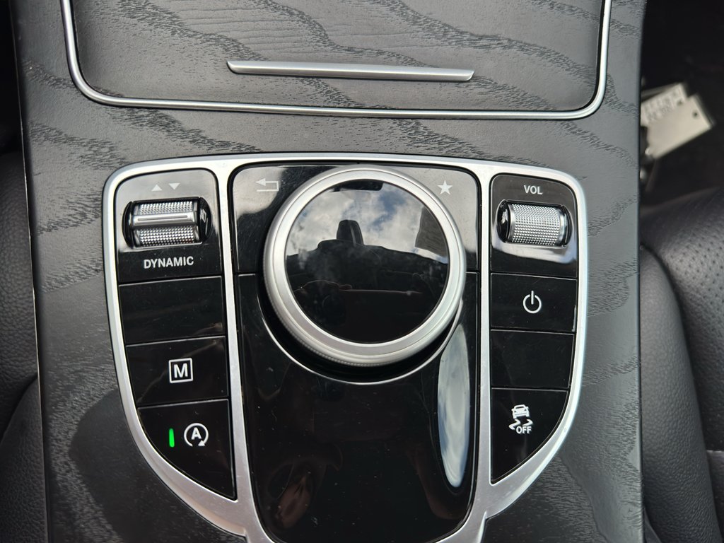 Used 2019 Polar White Mercedes-Benz 300 image 24