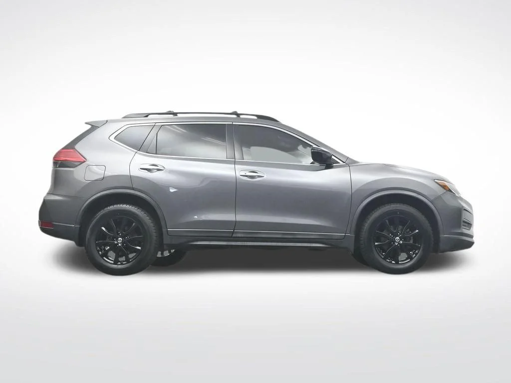 Used 2017 Gun Metallic Nissan SV image 40