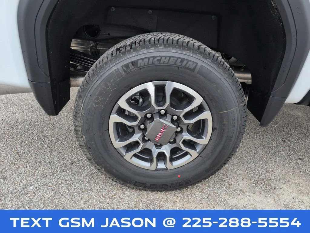 2025 GMC Sierra 2500HD SLT - Photo 11