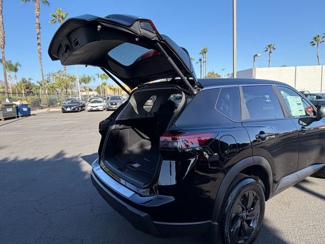 New 2026 Super Black Nissan SV image 8