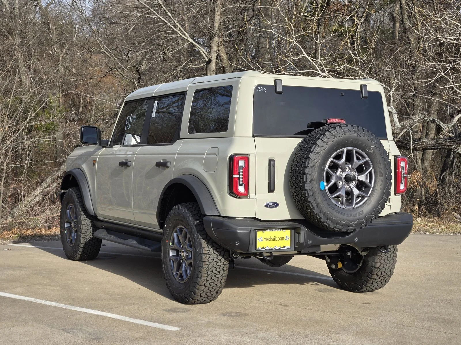 New 2025 Desert Sand Ford Badlands® image 3