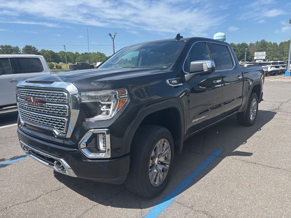 2020 GMC Sierra 4WD Crew Cab Short Box Denali's photo