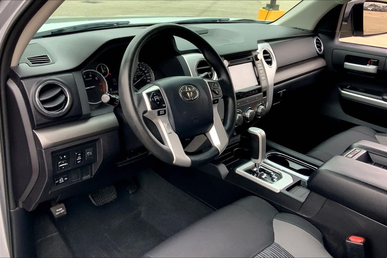 Used 2016 Silver Sky Metallic Toyota SR5 image 17