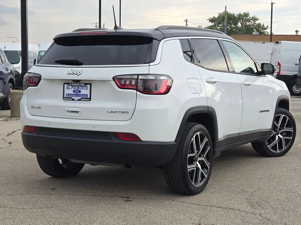 Used 2025 Bright White Clearcoat Jeep Limited image 11