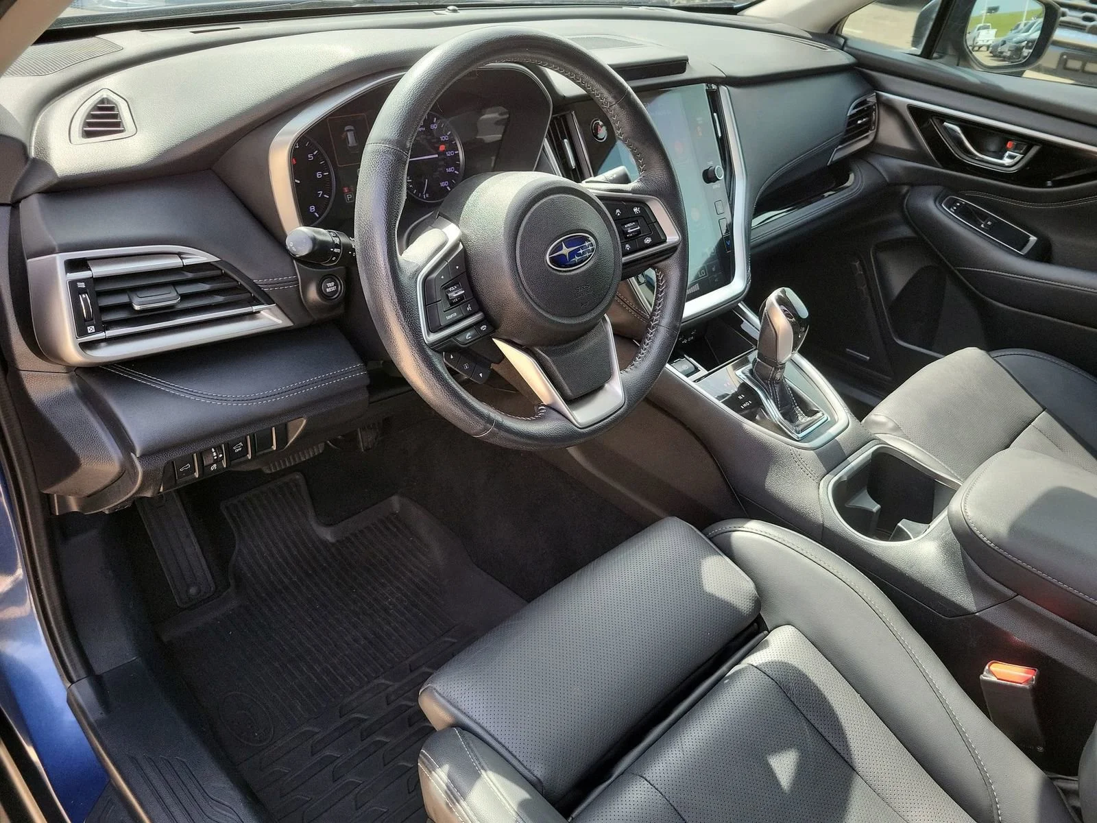 2022 Subaru Outback Limited - Photo 10