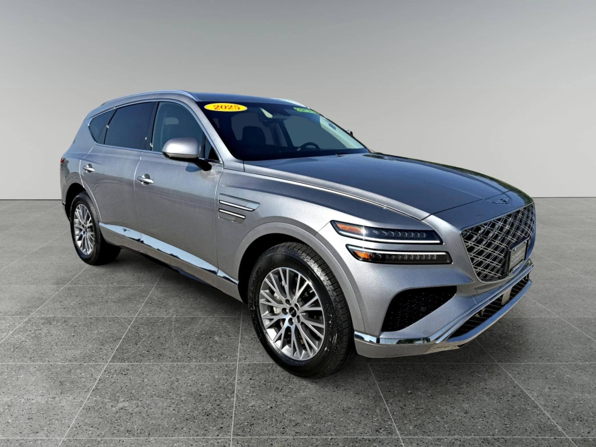 Used 2025 Savile Silver Genesis 2.5T Standard image 4