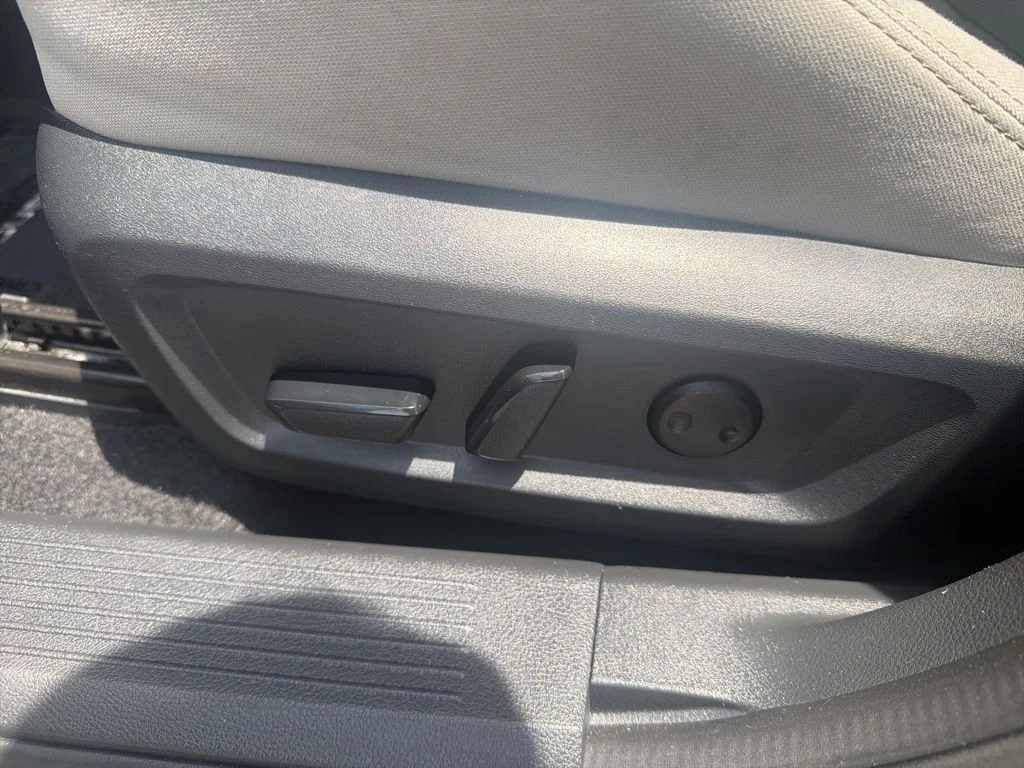 Used 2025 Black Nissan SV image 14