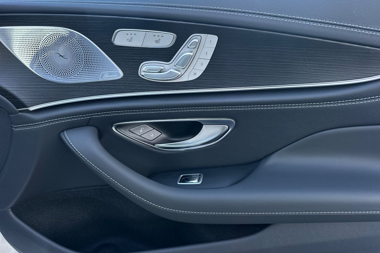 New 2026 Polar White Mercedes-Benz Base image 35