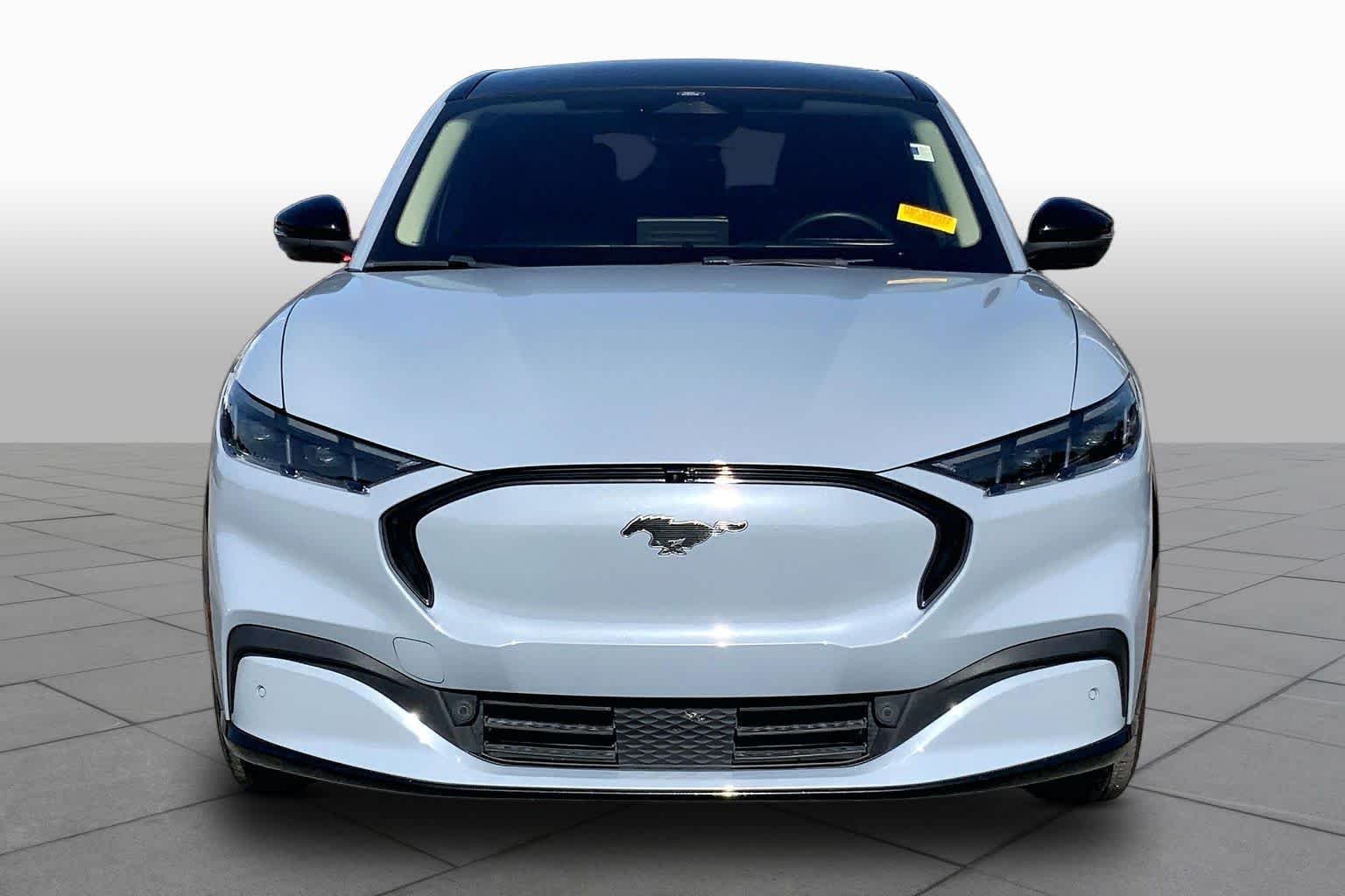 Used 2024 Glacier Gray Metallic Ford Premium image 3