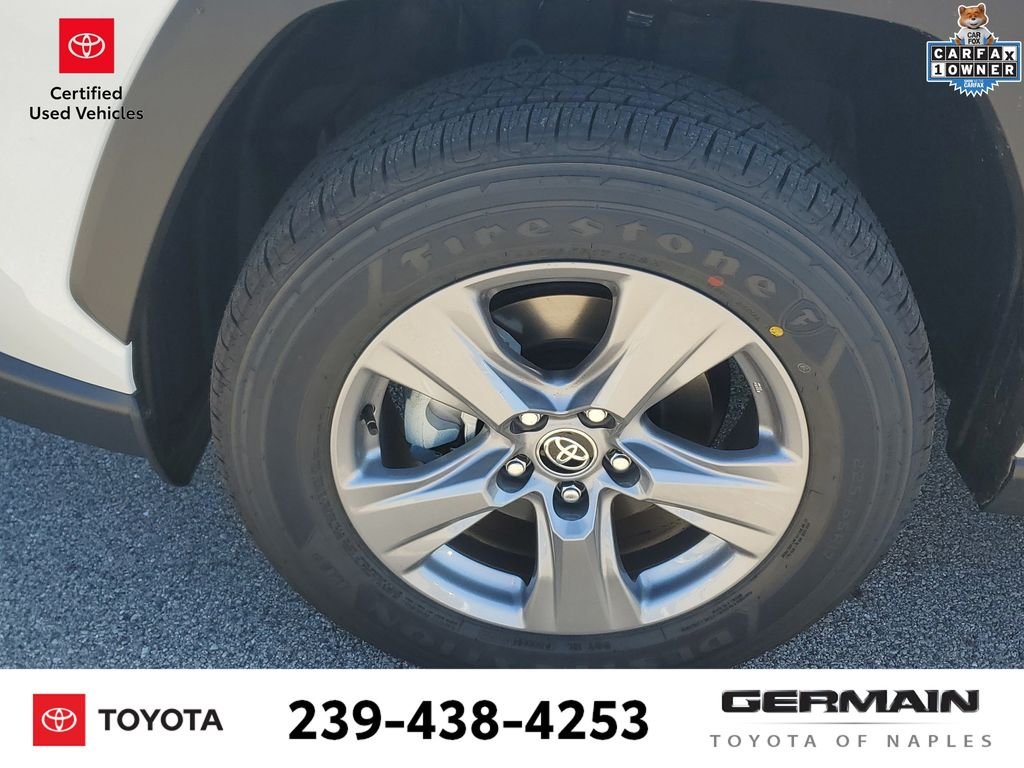 Used 2025 White Toyota XLE image 12