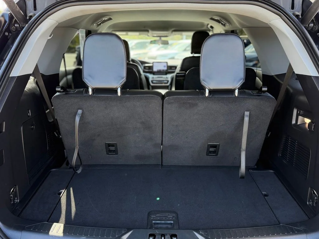 Used 2022 Blue Ford XLT image 5