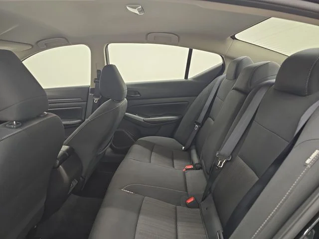 Used 2025 Super Black Clearcoat Nissan 2.5 SV image 16