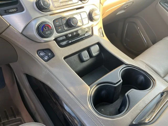Used 2015 Gold GMC SLT image 24