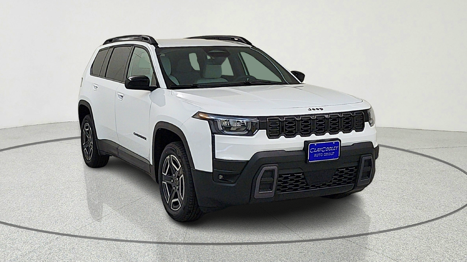 Used 2026 White Jeep Laredo image 1